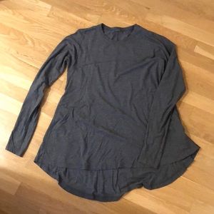 Lululemon grey long sleeve shirt